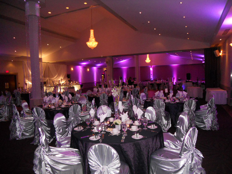 Ottawa Uplighting - Click to enlarge photo