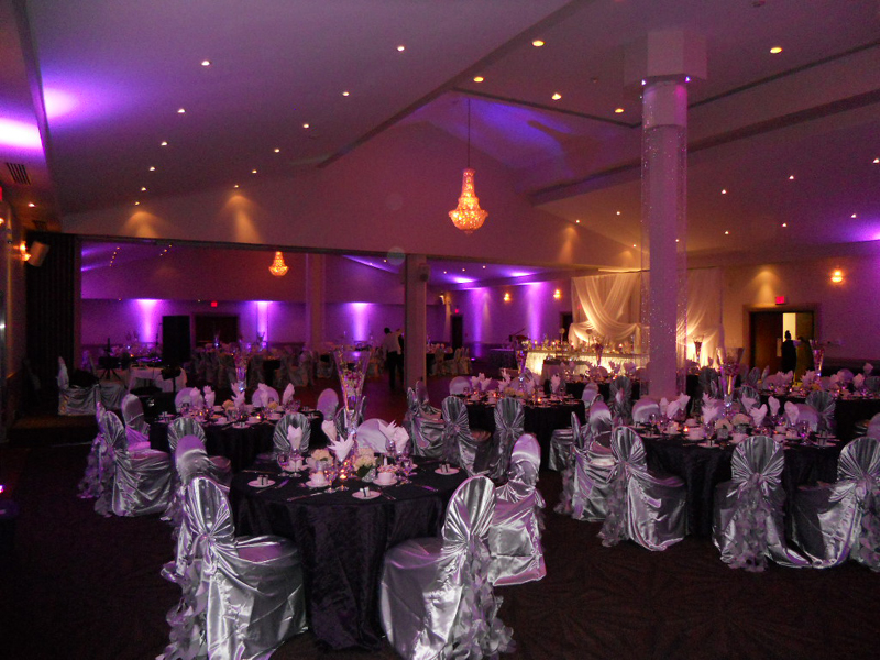 Ottawa Uplighting - Click to enlarge photo