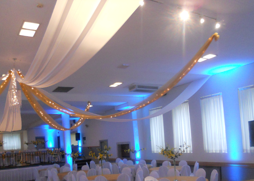 Ottawa Uplighting - Click to enlarge photo